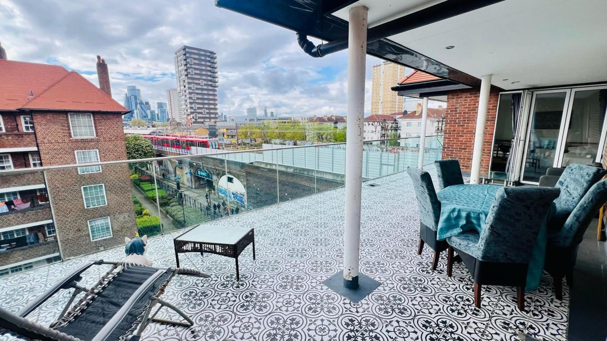 City View Sunset Luxurious Apartment In London Zone-1 Including One Family Twin Room With Its Own Stunning Private Terrace Buitenkant foto